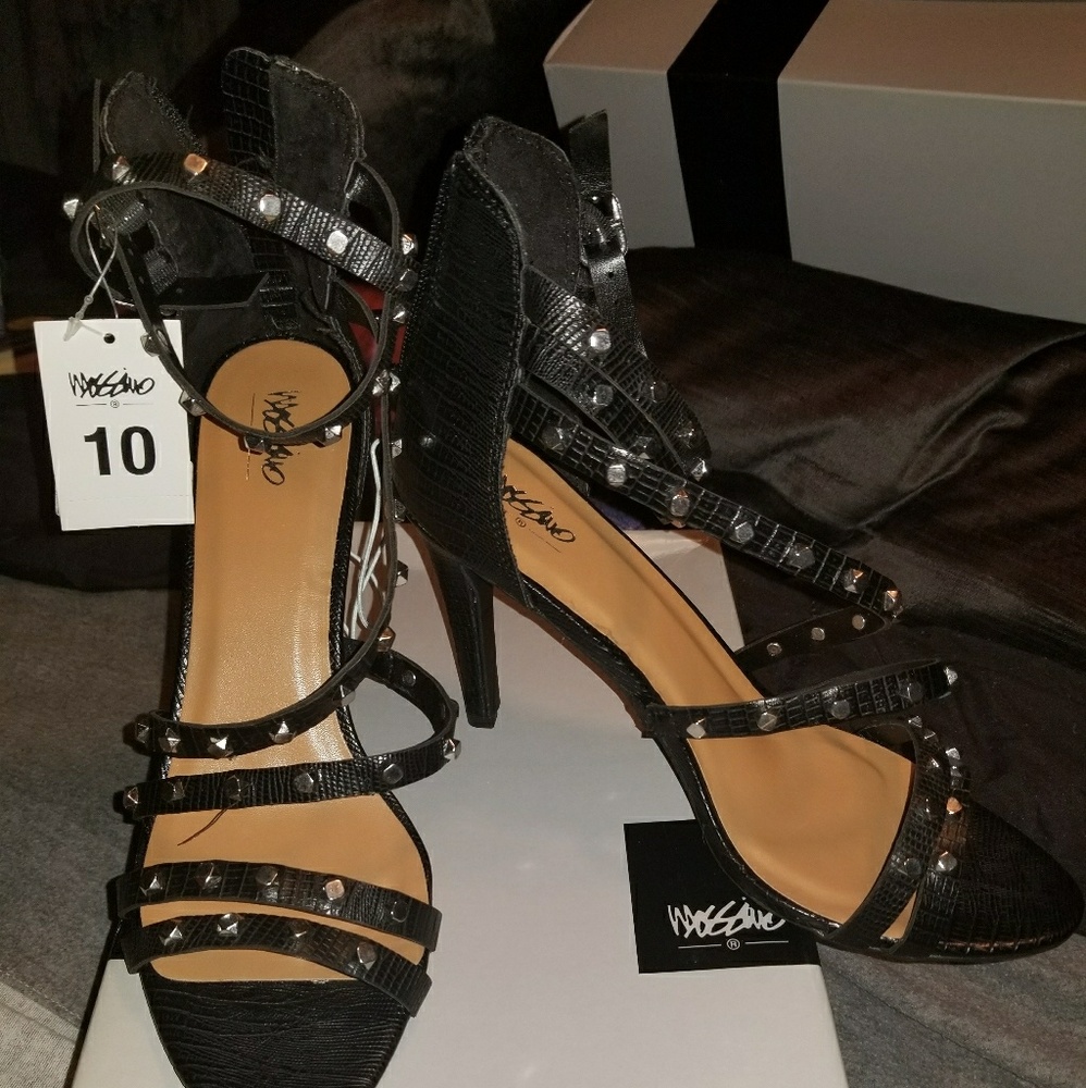 Mossimo heels